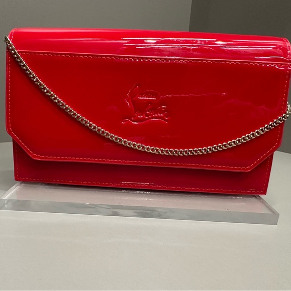 CHRISTIAN LOUBOUTIN SIGNATURE RED VINYL FAUX PATENT MAKEUP CLUTCH NWOT - Picture 3 of 15